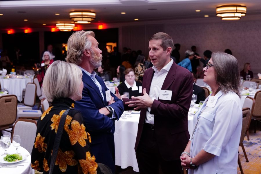 2024-11-20-DiversityDinner-262-min